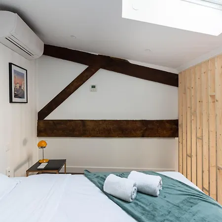 Le Baudelaire - En Centre アパート