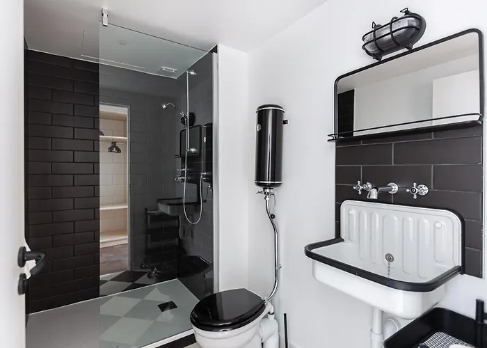 Le Baudelaire - En Centre * 보르도